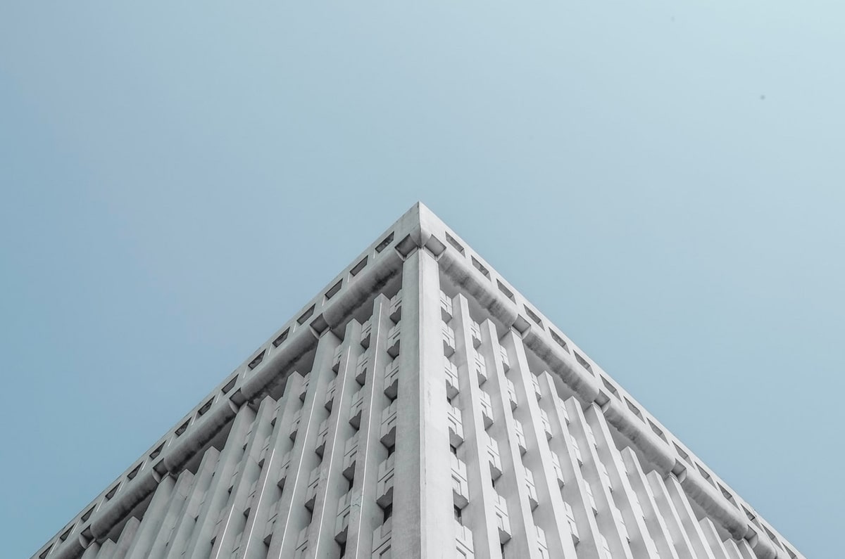 宝蓝：很多选手没好的合同会有落差，缺乏动力就不愿意播了